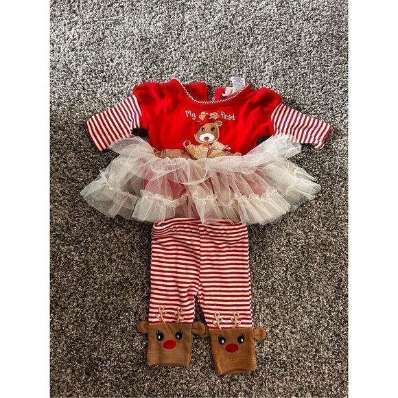 Baby girl My first Christmas outfit size 0-3 mos C11-13 - Picture 1 of 3